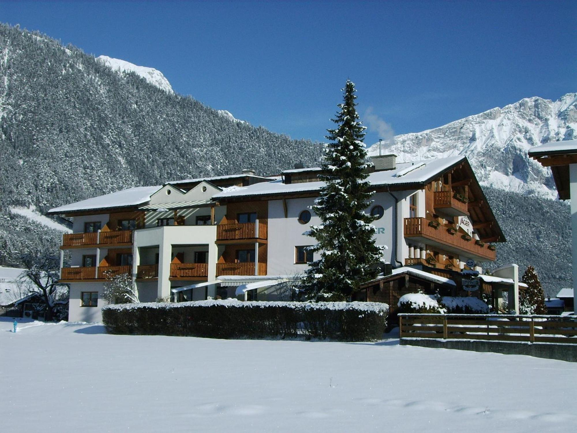 Landhotel Jaeger Top Wildermieming ภายนอก รูปภาพ