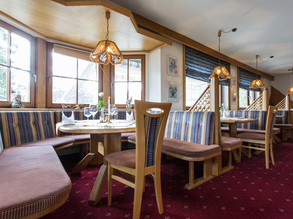 Landhotel Jaeger Top Wildermieming ภายนอก รูปภาพ